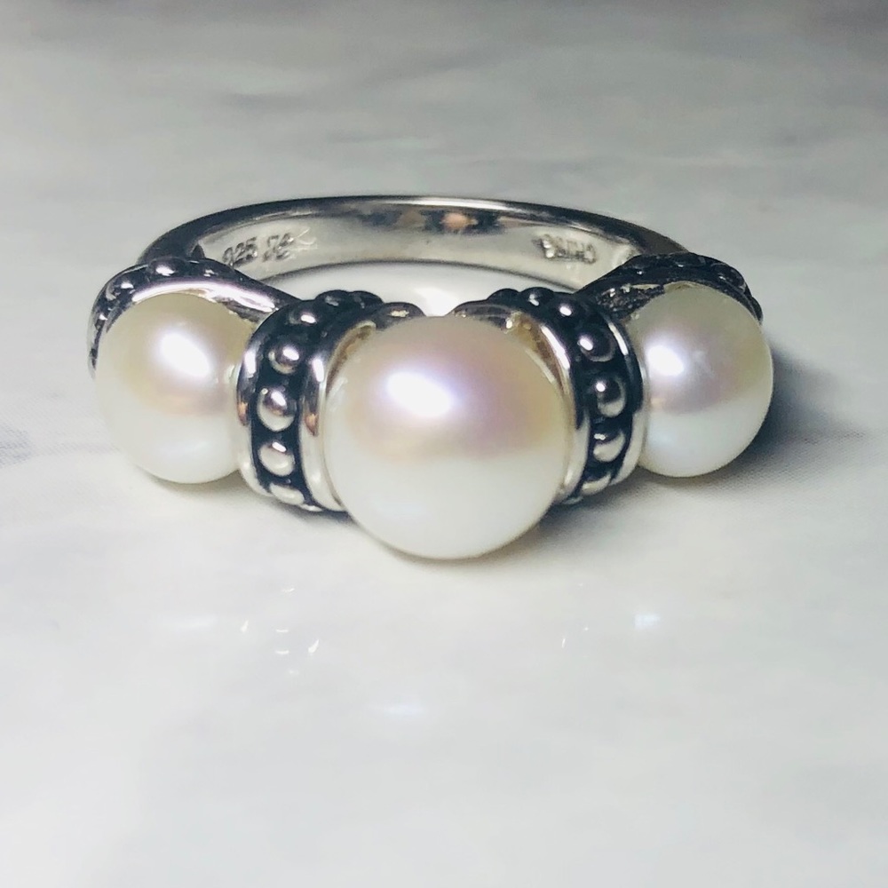 SALE sterling silver authentic pearl ring size 5.5